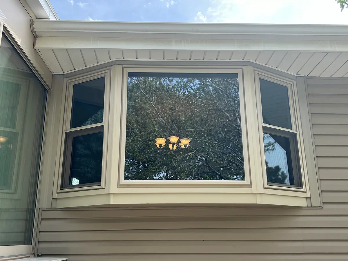 After photo showing bay and bow window installation by Home General